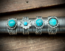 Load image into Gallery viewer, STERLING SILVER/TURQUOISE RINGS