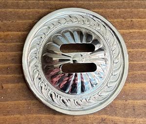 1 1/2" SLOT CONCHOS FLUTED CENTER