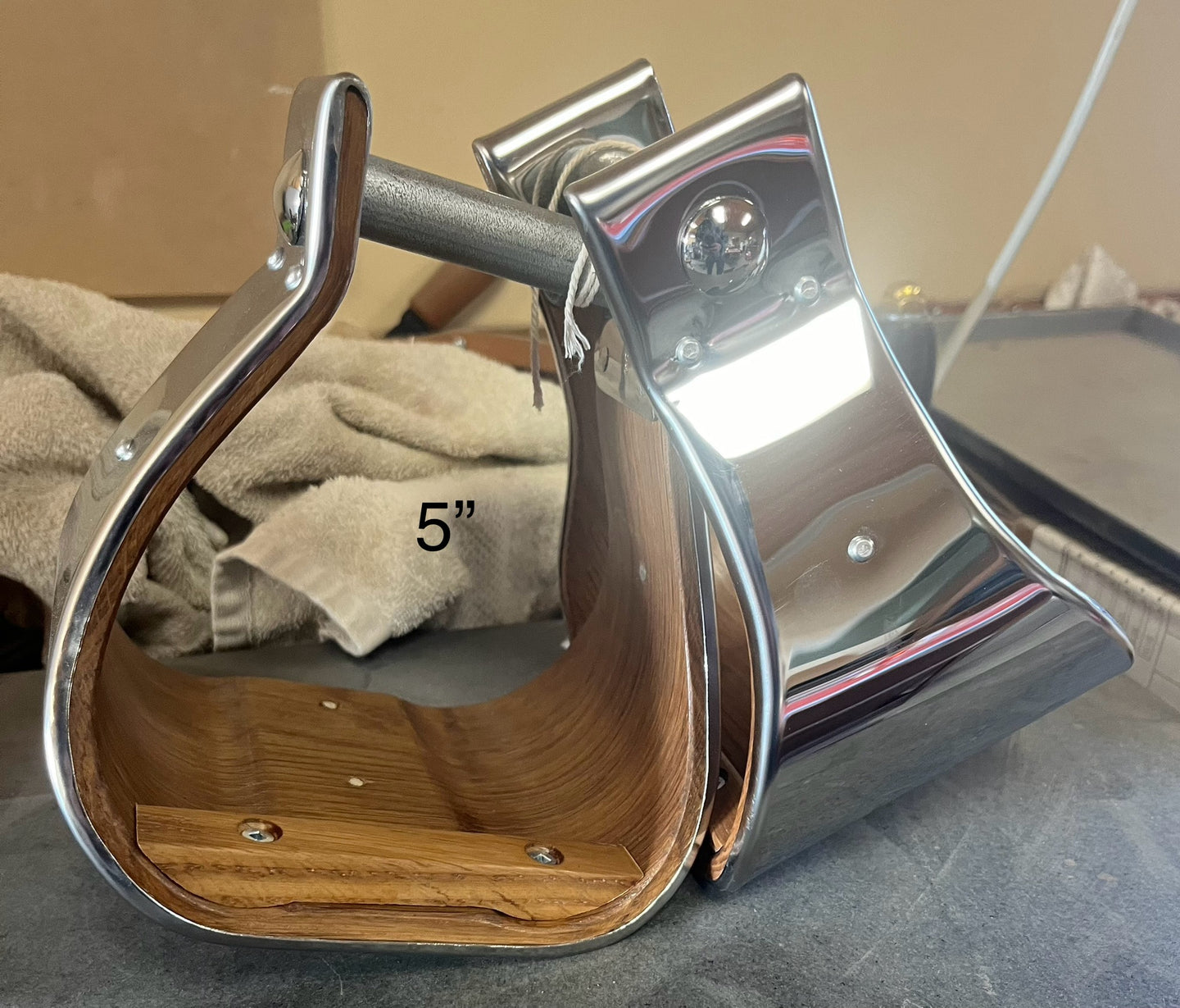 Wilson Stirrups- Stainless Covered