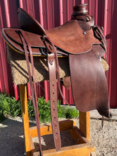 Load image into Gallery viewer, 15 1/2” Wade Saddle