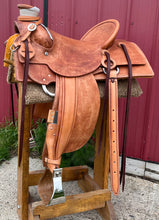 Load image into Gallery viewer, 16” Swade Saddle