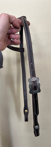 Single sliding ear-single Brooks buckle