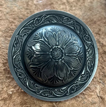 Load image into Gallery viewer, 2" CONCHO WITH SINGLE CHICAGO SCREW (BORDER 2)