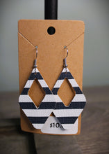 Load image into Gallery viewer, Diamond Striped Faux Leather Earrings