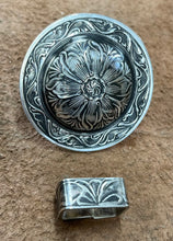 Load image into Gallery viewer, Concho Buckle with Keeper