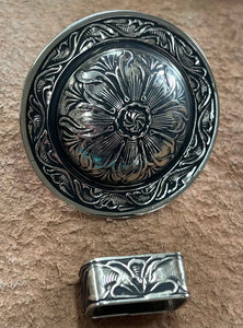 Concho Buckle with Keeper