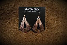 Load image into Gallery viewer, Textured Diamond Copper Earrings