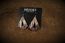 Load image into Gallery viewer, Textured Diamond Copper Earrings